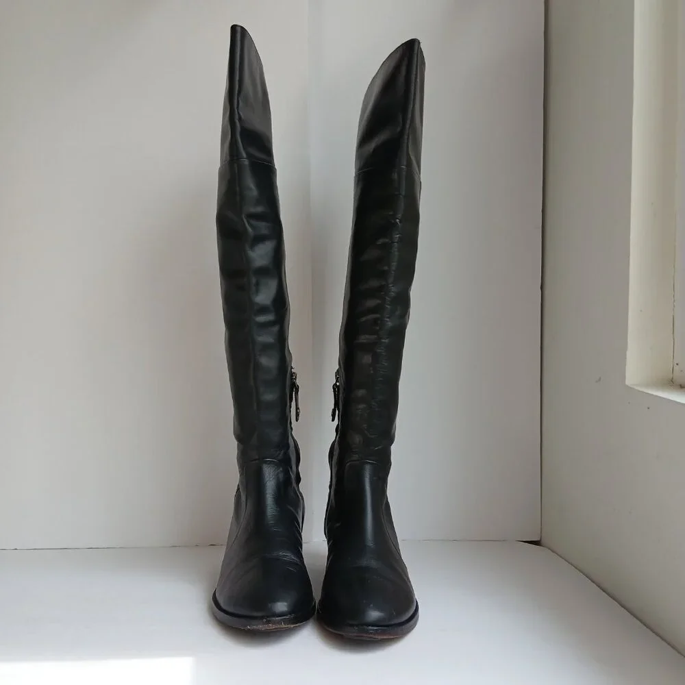 BCBG Max Azaria Black Leather Over The Knee Equestrian Style Riding Boots Size 8